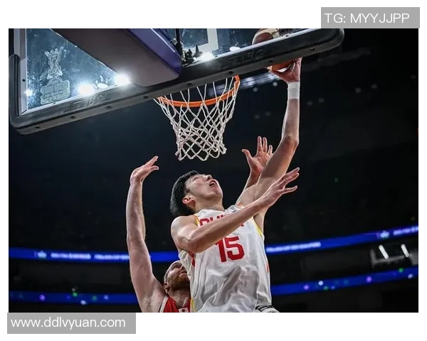 周琦内线表现抢眼11分13篮板屡次封盖打造禁飞区助力球队胜利 周琦内线表现抢眼11分13篮板屡次封盖打造禁飞区助力球队胜利