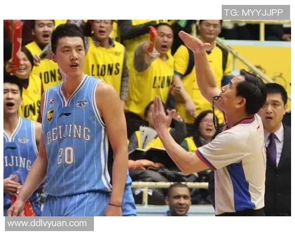 篮协呼吁CBA球员恪守比赛规则尊重裁判与观众共同维护篮球精神